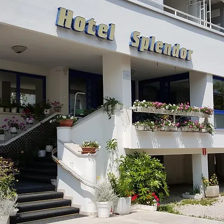 Hotel Splendor 3*